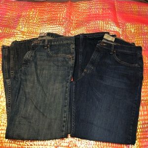 LOT of 2 GUC Wrangler Flex Fit Jeans in 32x30